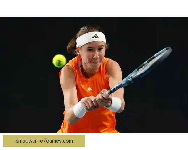 网球赛事激烈进行 新星选手突破重围挑战大满贯荣耀